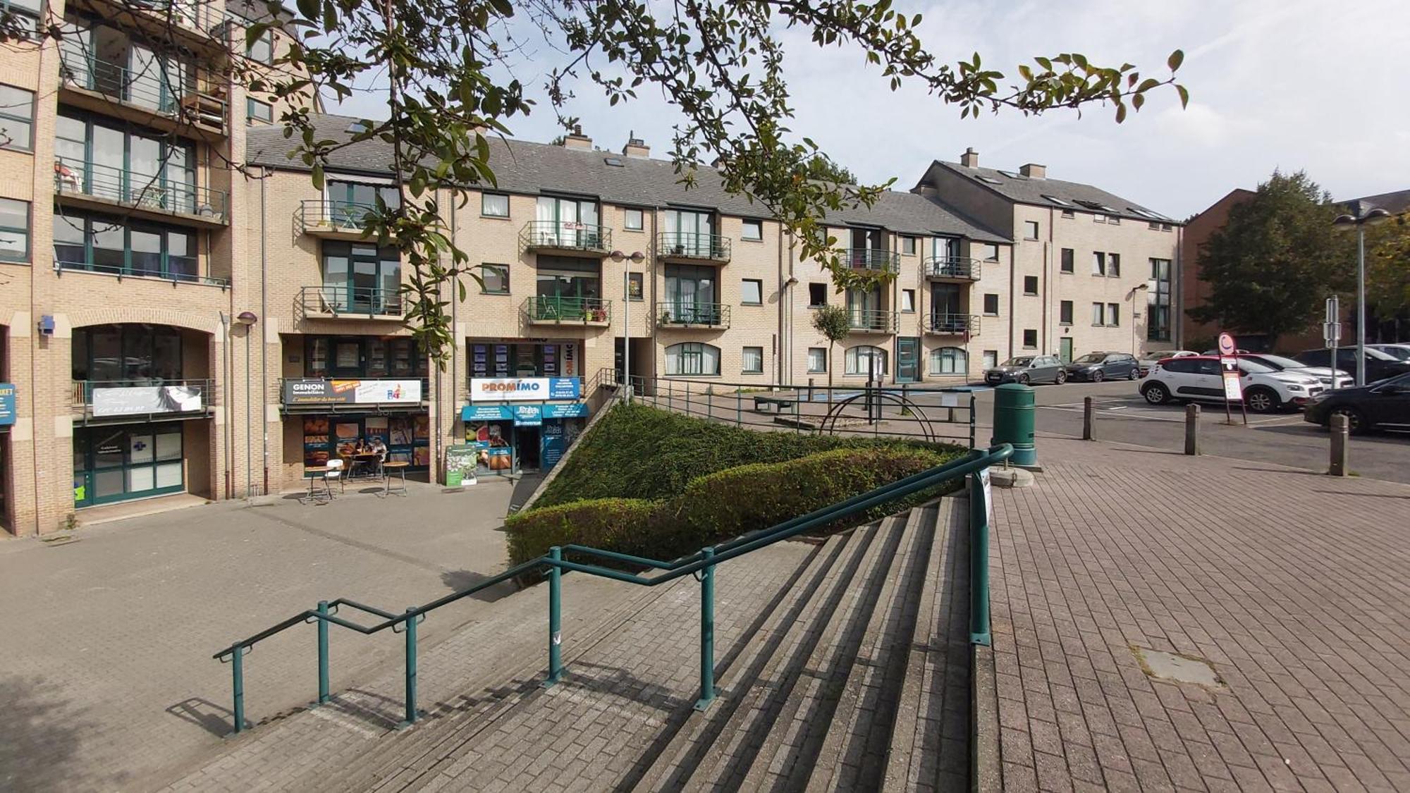 Lln Lodge Louvain-la-Neuve Luaran gambar