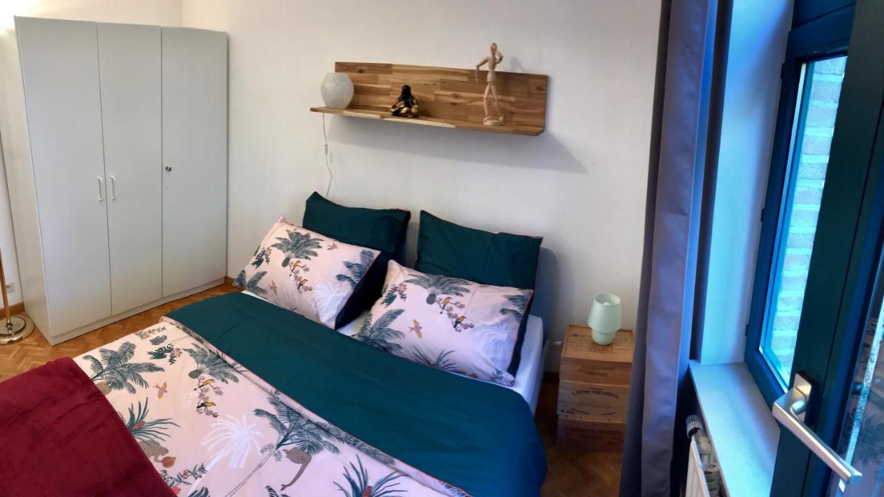 Lln Lodge Louvain-la-Neuve Luaran gambar